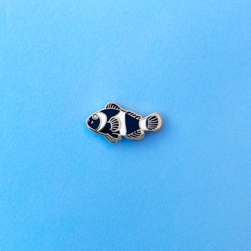 Clownfish (Black) Tank Mates Enamel Pin